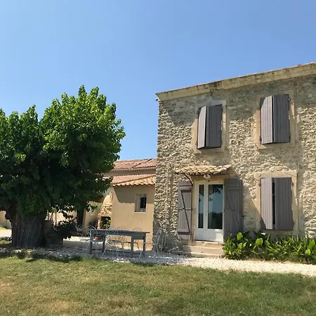 Calme Et Detente En Pleine Nature Cavillargues