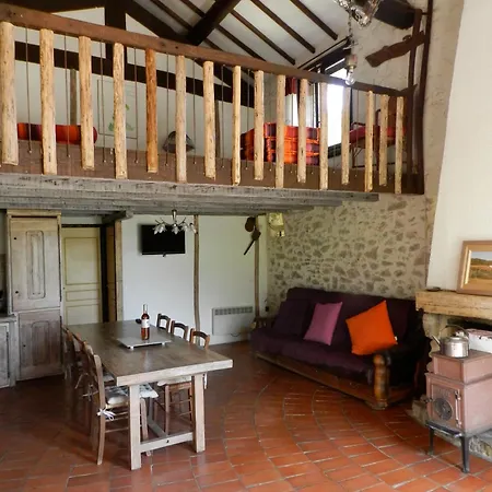 Holiday home Veritable Mas Provencal Comprenant 3 En Pleine Nature Cavillargues